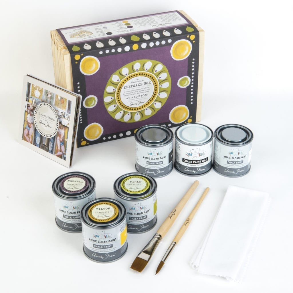 ANNIE SLOAN ET CHARLESTON : LE COFFRET DE PEINTURE KEEPSAKE BOX
